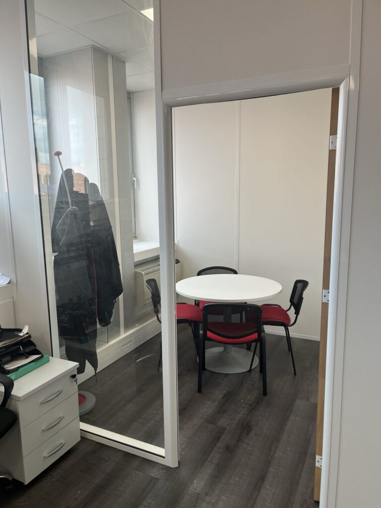 Bureaux de 55 m² — photo 3
